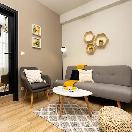 Guest house Kapana On Pedestrian Street With Parking Included *