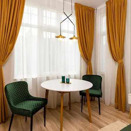 Guest house Kapana On Pedestrian Street With Parking Included *